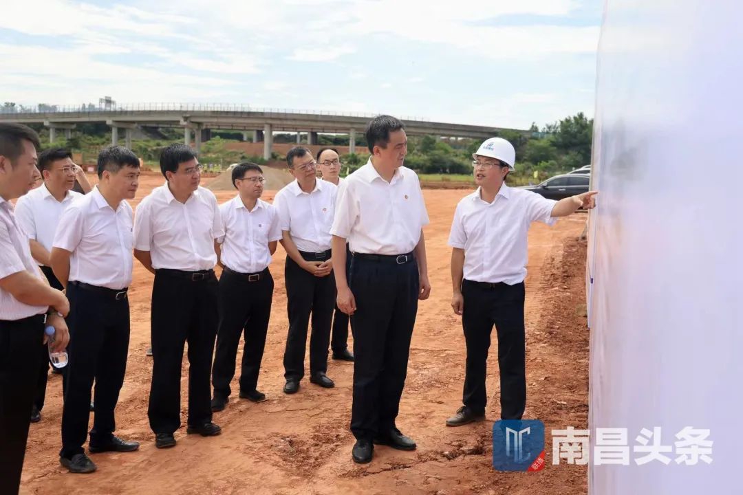 李红军调研南昌绕城高速西二环项目建设情况